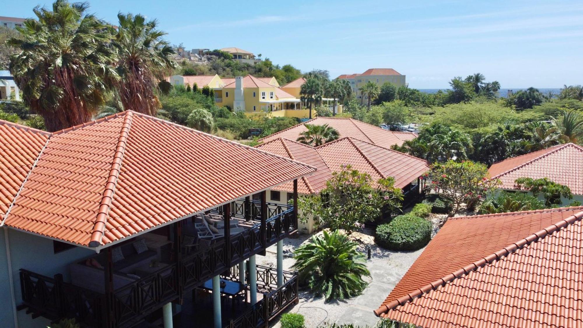Blue Bay Beach Villas & Apartments Exteriör bild
