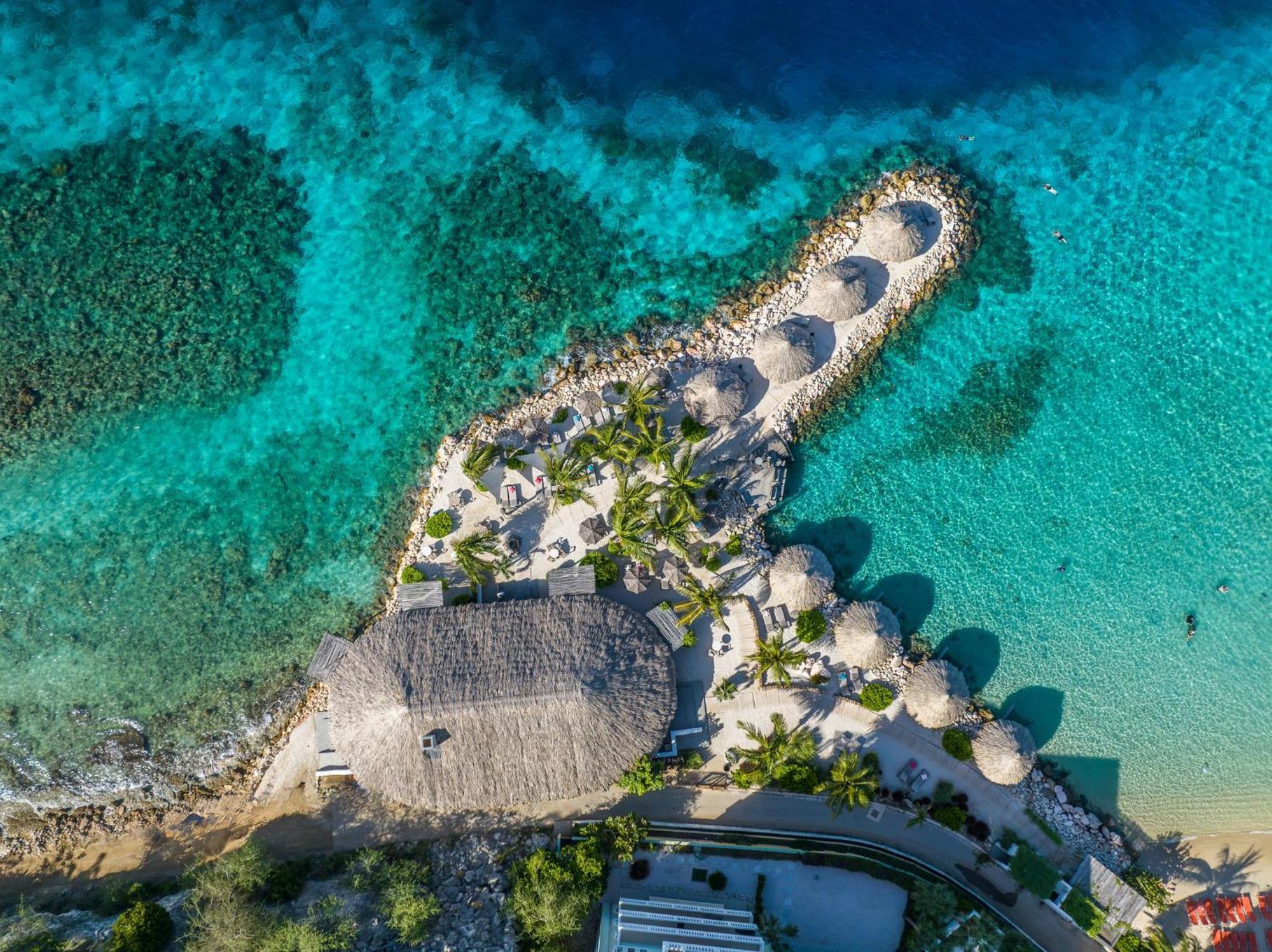 Blue Bay Beach Villas & Apartments Exteriör bild
