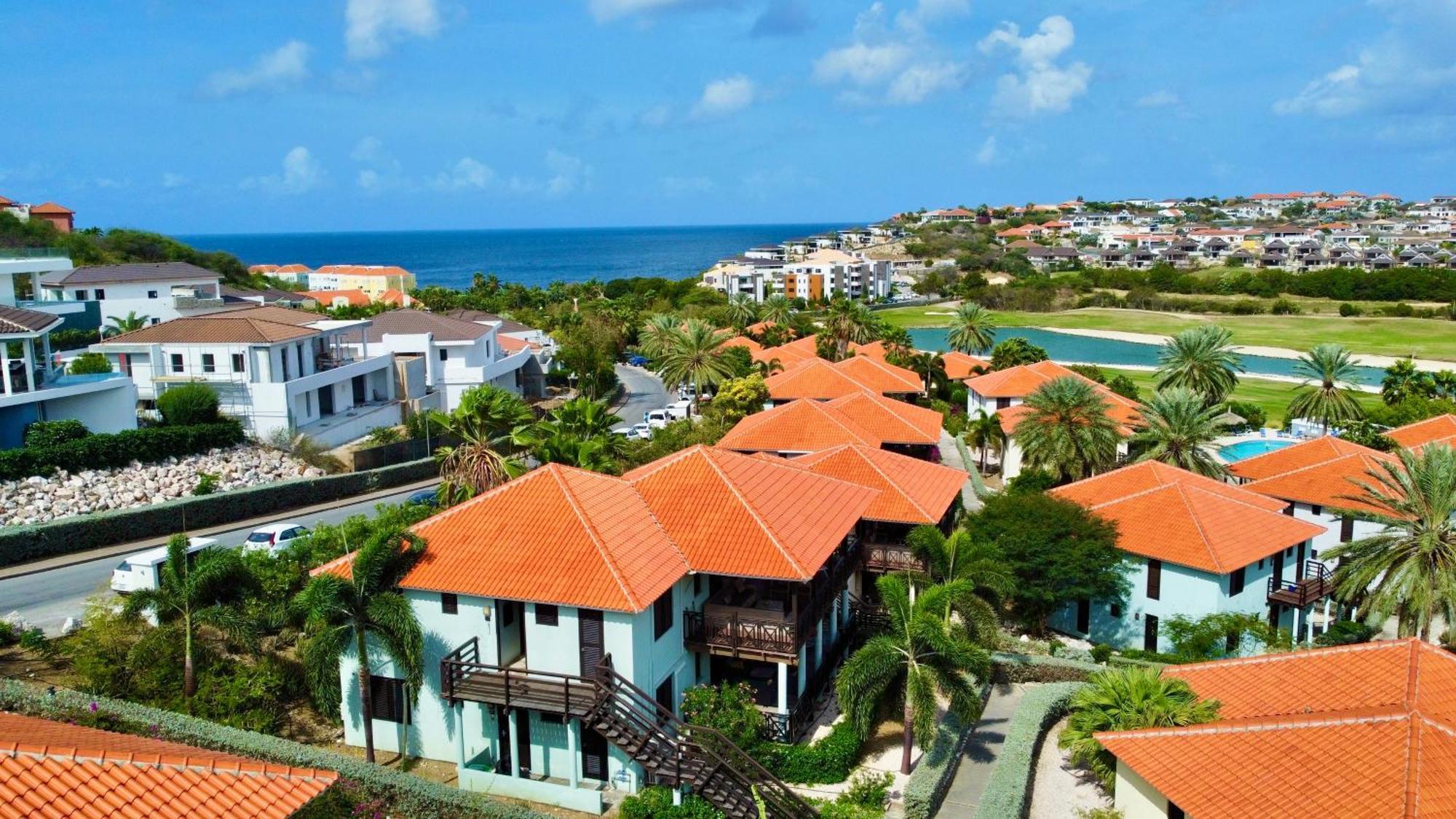 Blue Bay Beach Villas & Apartments Exteriör bild